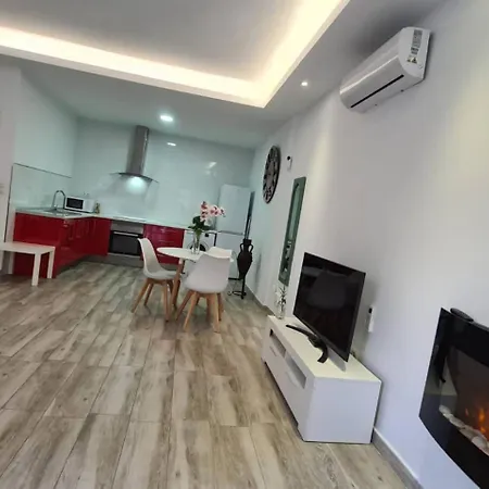 Precioso Estudio Molinillo Malaga