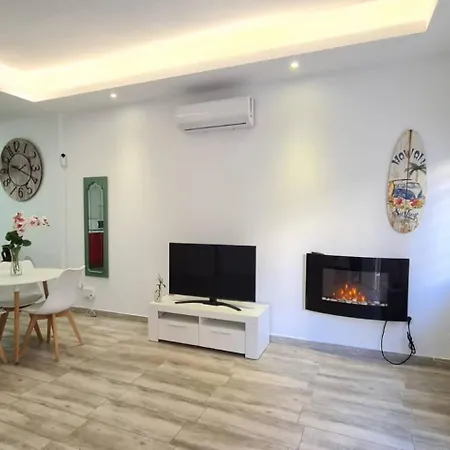 Precioso Estudio Molinillo Malaga